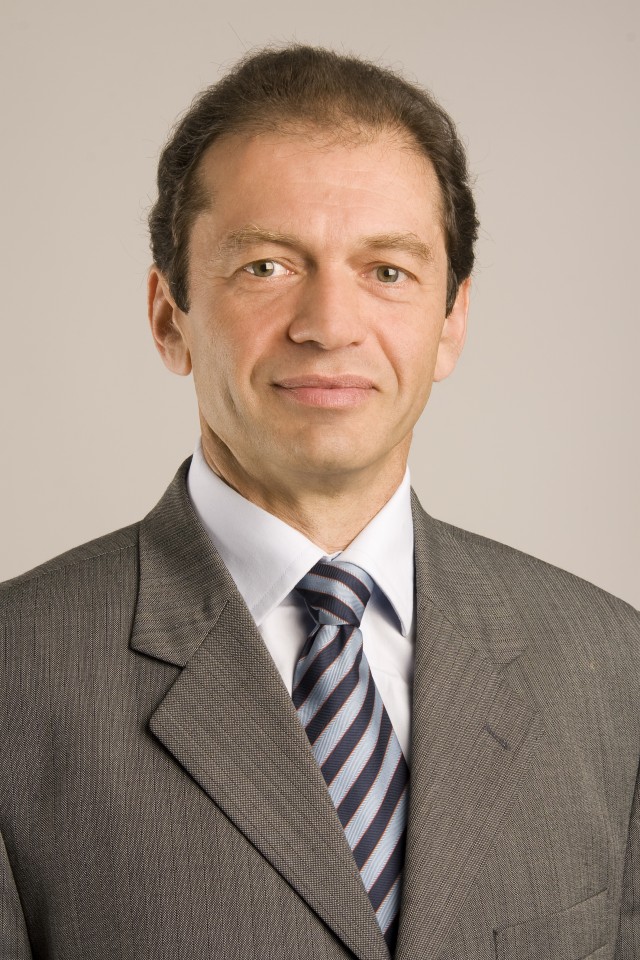 Andy  Petroianu